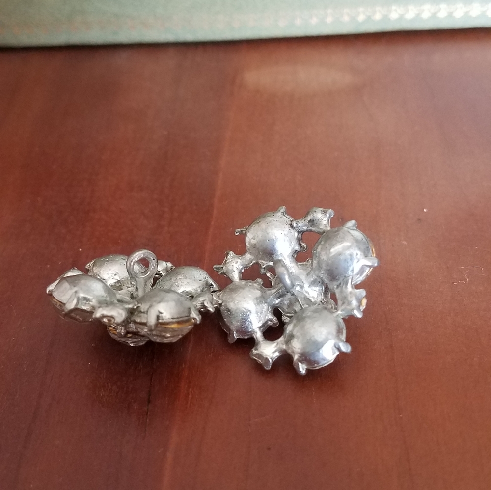 Vintage Rhinestone Buttons? - Picture 3 of 6
